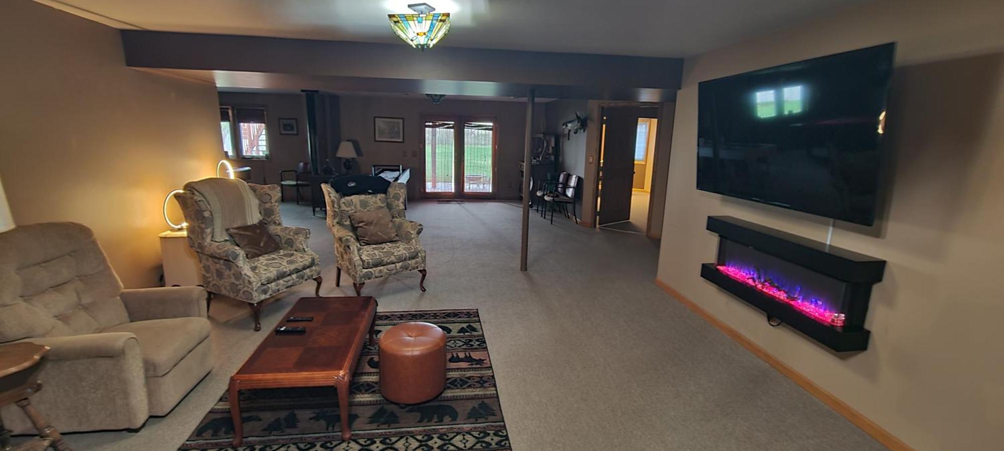 House On Grass Runway With Fly-In/Fly-Out Access Villa Tecumseh Exterior photo